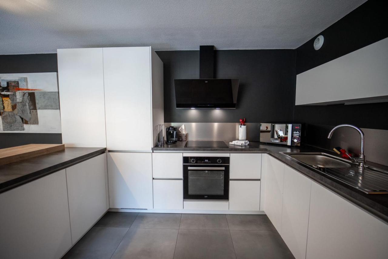 Lac Et Montagnes Charmant Appartement Au Calme Pour 4 Personnes Saint-Jorioz Luaran gambar